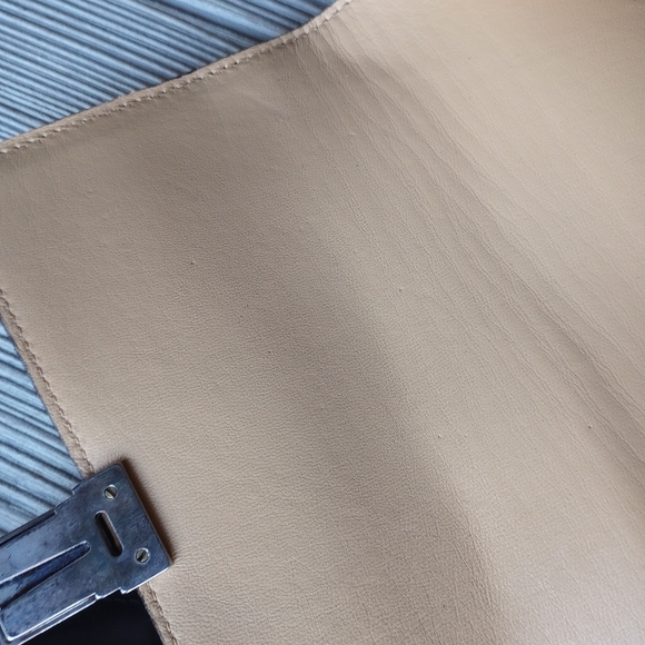 Dooney & Bourke Black Bag Made in Italy Purse with Lock and Key - Picture 5 of 15